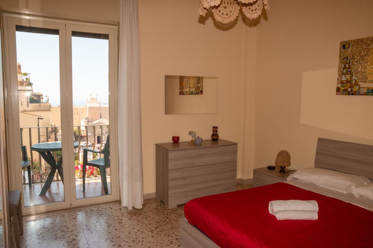 Casa Vacanze Il Vicolo Taormina Ngoại thất bức ảnh