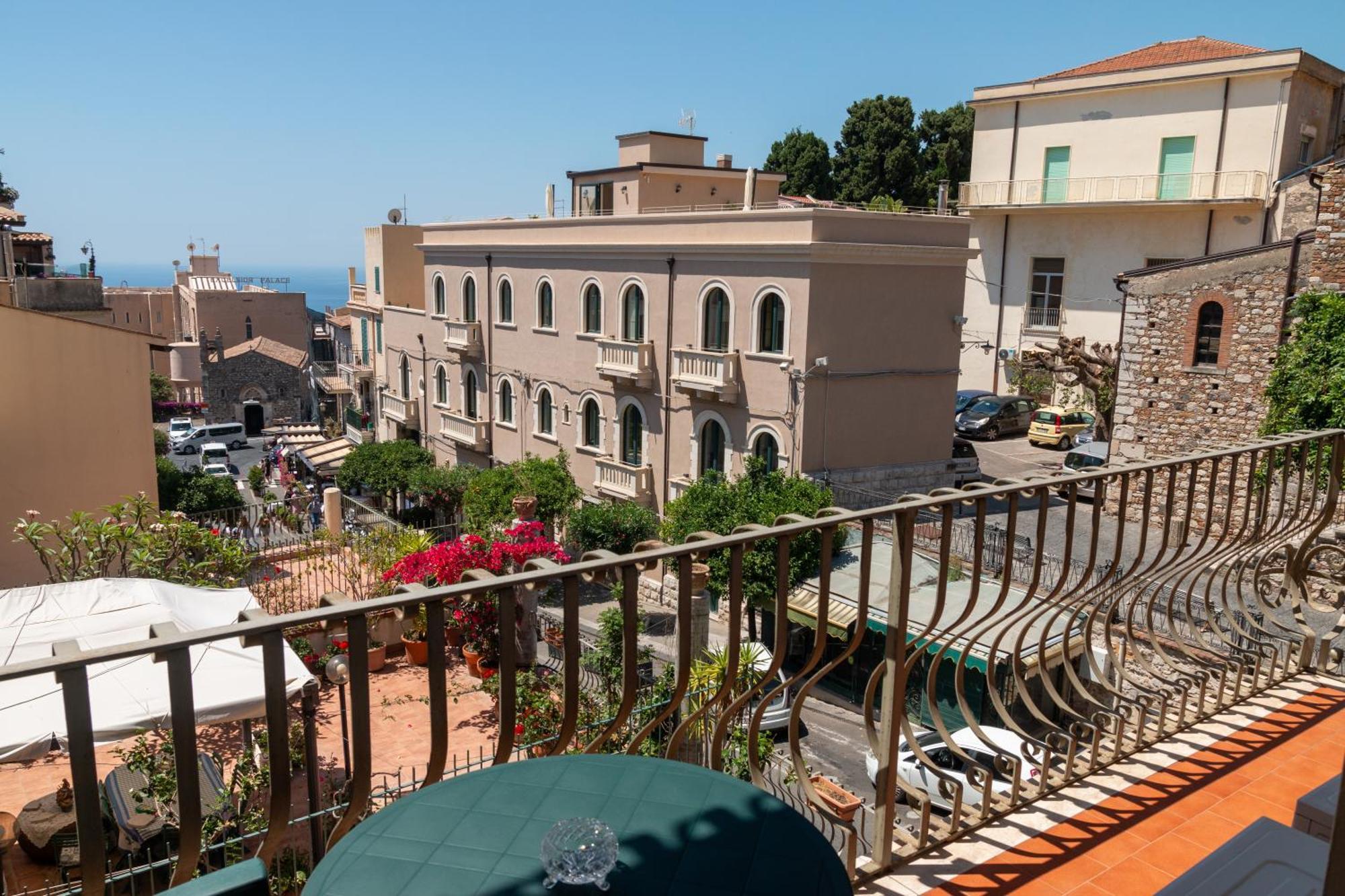 Casa Vacanze Il Vicolo Taormina Ngoại thất bức ảnh